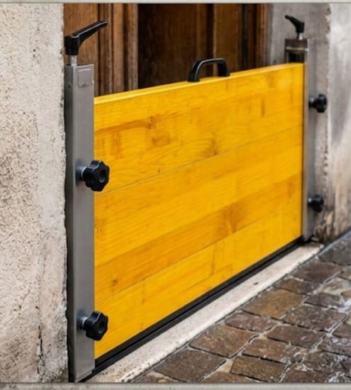 Immagine di Paratia antiallagamento in legno "WOOD PARATIE" da 180,1 cm a 200 cm